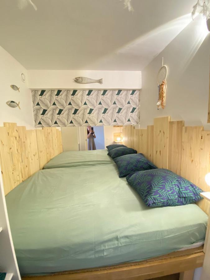 Village Parking Apartment *