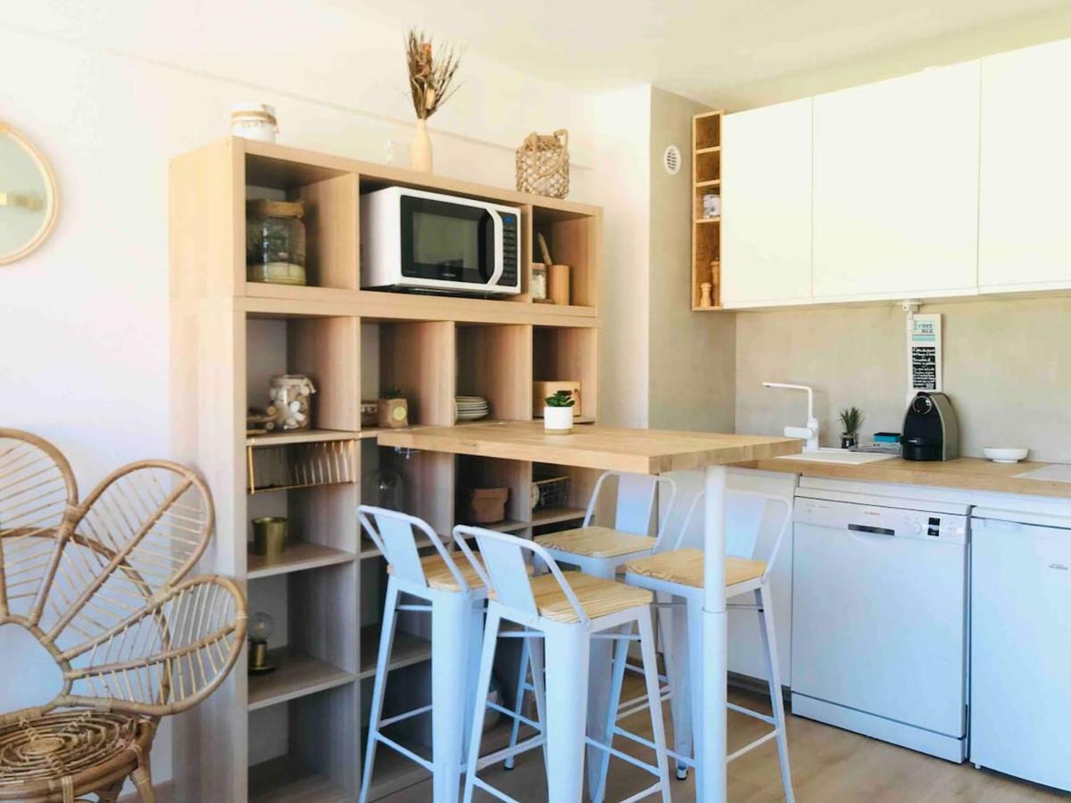 Village Parking Apartment *